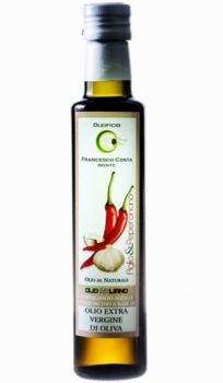 Olivenöl mit Knoblauch 0,25 ltr.